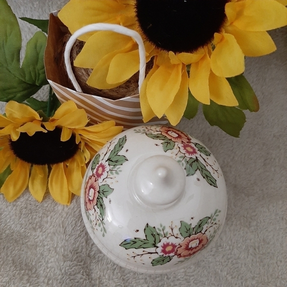 BONCATH Pottery, Wales 1979 National Trust - Picture 3 of 8